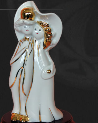 Porcelain wedding couple